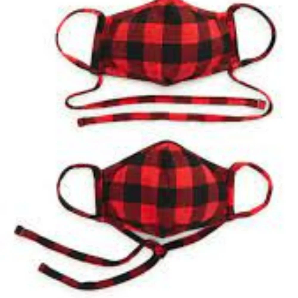 NWT NORDSTROM FAMILY 4 PACK FACE MASKS‎ BUFFALO PLAID 2 ADULT & 2 BIG KIDS